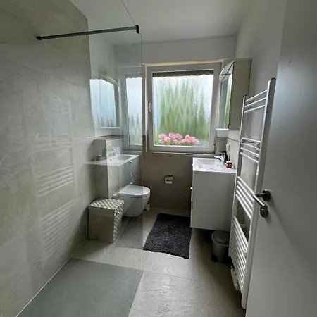 Newly Renovated City Apartment Apartmán Herscheid